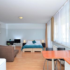 Studio met een King Size Bed